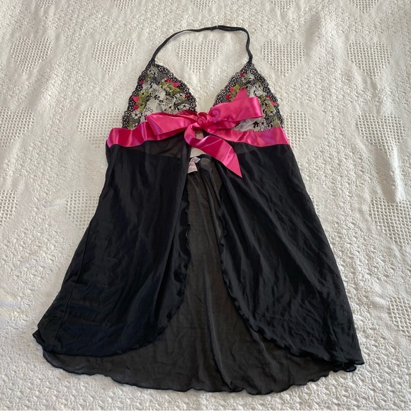 Victoria's Secret Other - Victoria’s Secret Open Front Slip (L)